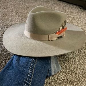 Charlie 1 horse flat brimmed hat, mushroom color size large